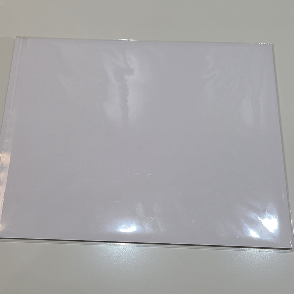 New Manolo Blahnik vintage First Edition art print matted white and gold - Picture 2 of 2